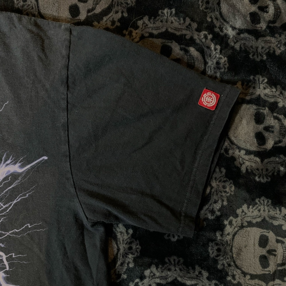 Element Tee - Picture 2 of 5